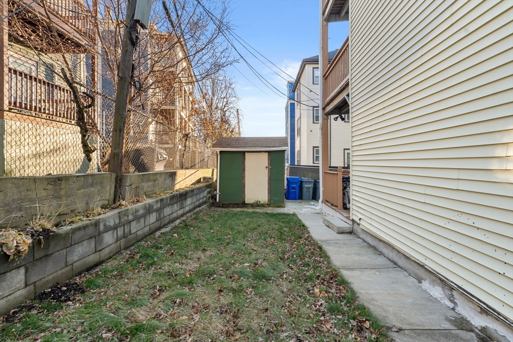 3266 Washington # 1F