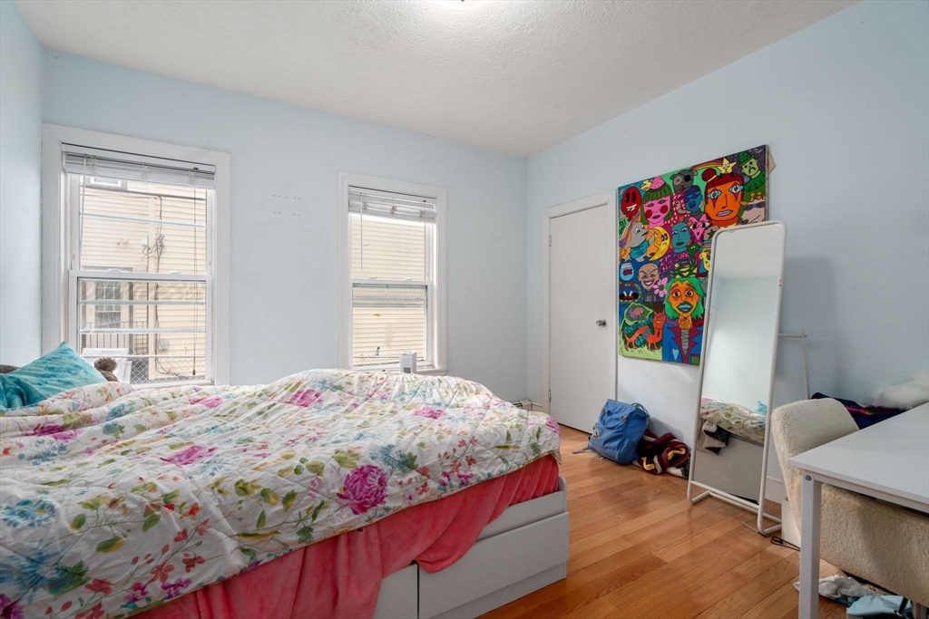 3266 Washington # 1F