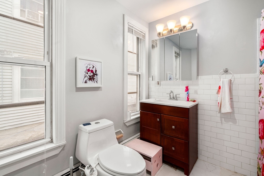 3266 Washington # 1F