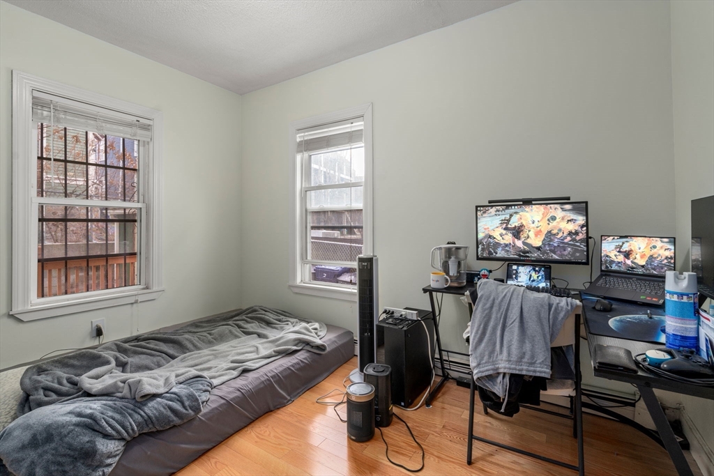 3266 Washington # 1F