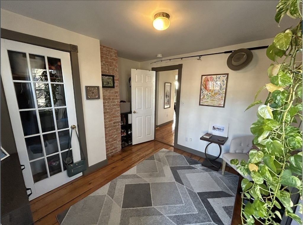 9 Hodges Ct # 2F