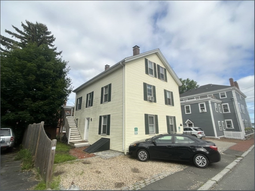 9 Hodges Ct # 2F