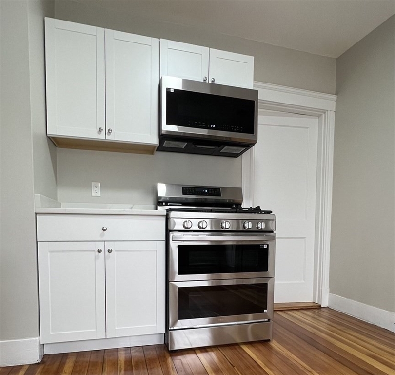 82-84 River St # 82