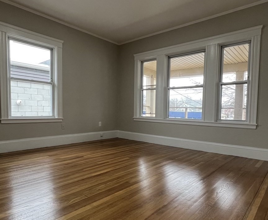 82-84 River St # 82