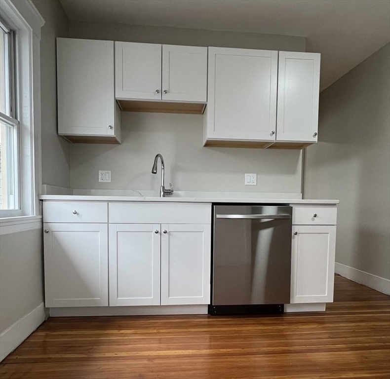 82-84 River St # 82