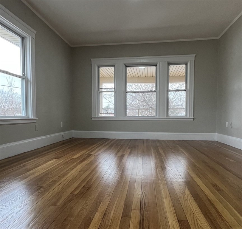 82-84 River St # 82