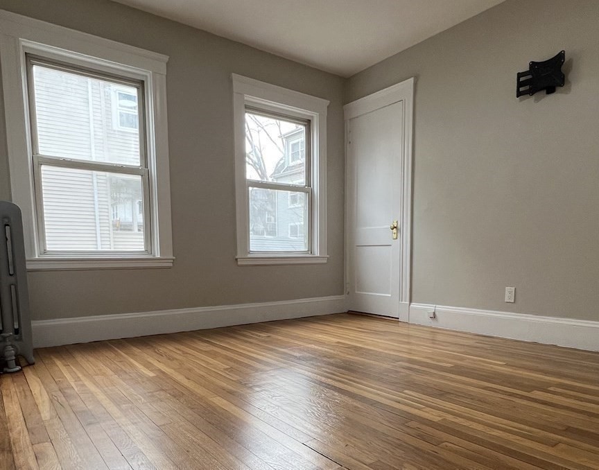 82-84 River St # 84