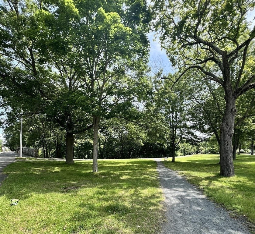 82-84 River St # 84