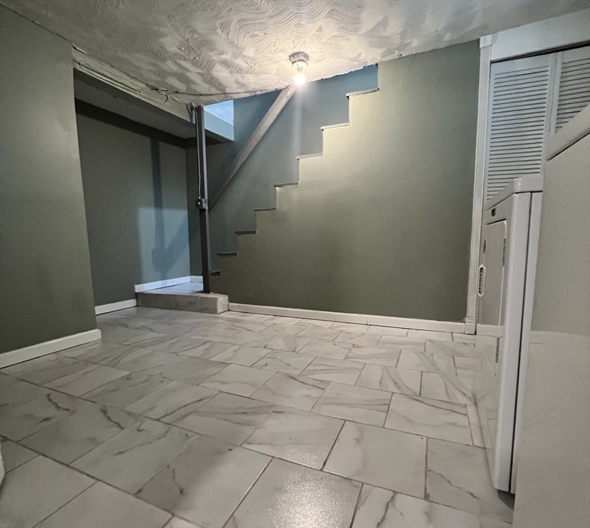 82-84 River St # 84
