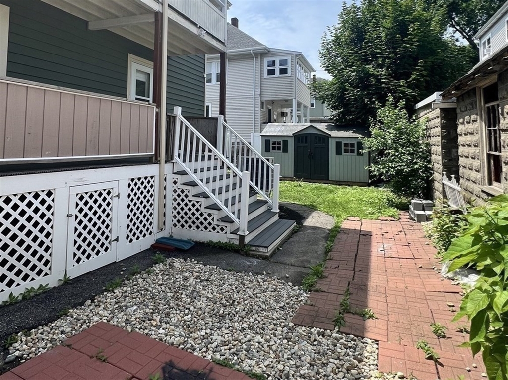 82-84 River St # 84