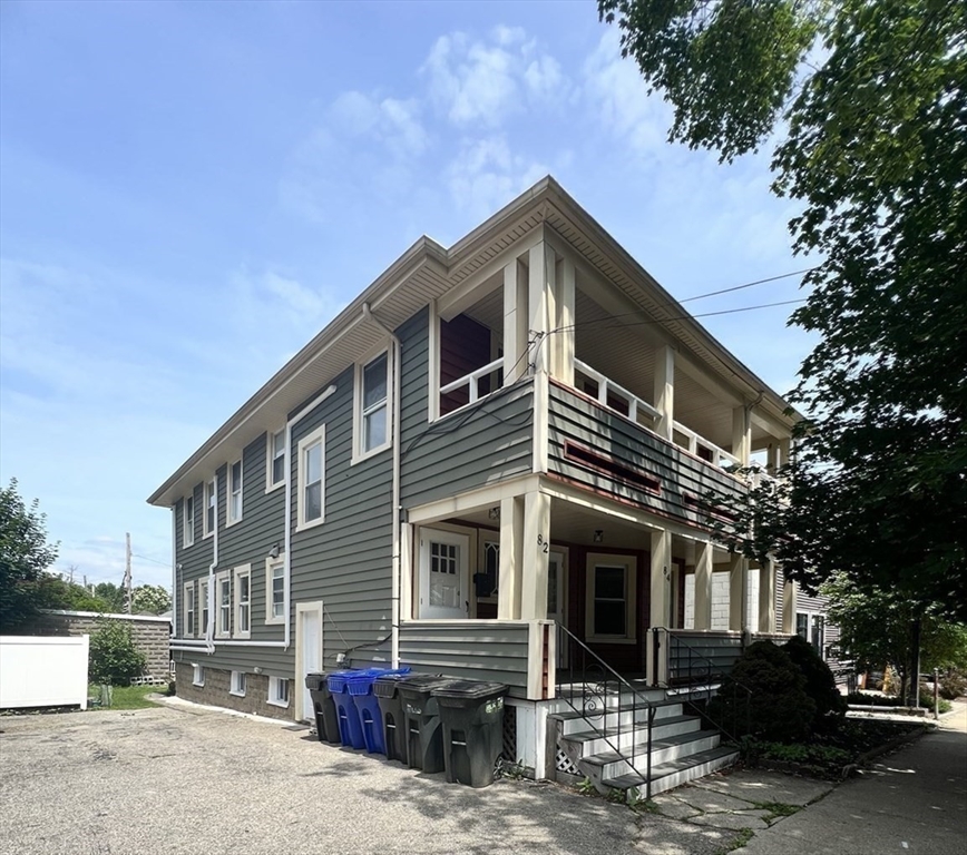 82-84 River St # 84