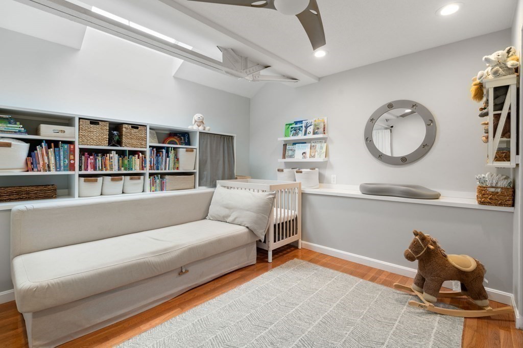 106 Thirteenth St # 302