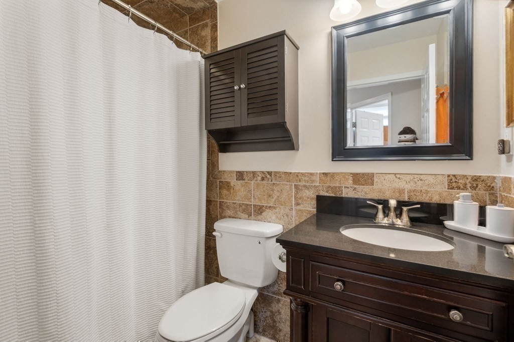 106 Thirteenth St # 302