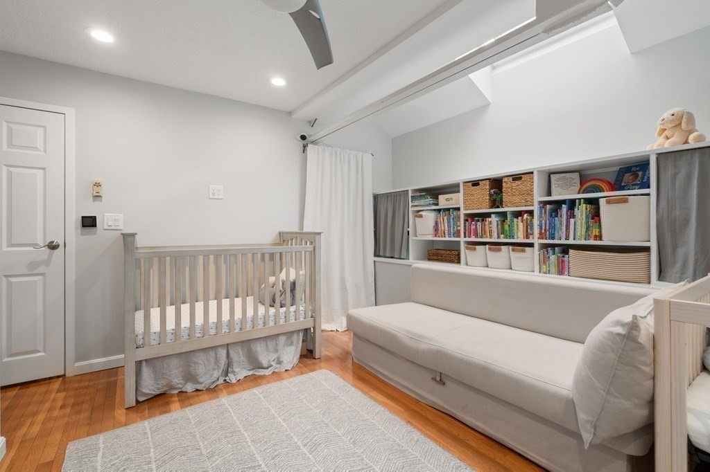 106 Thirteenth St # 302