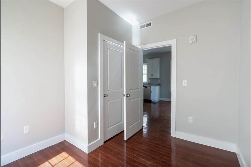 33 Covington # 3