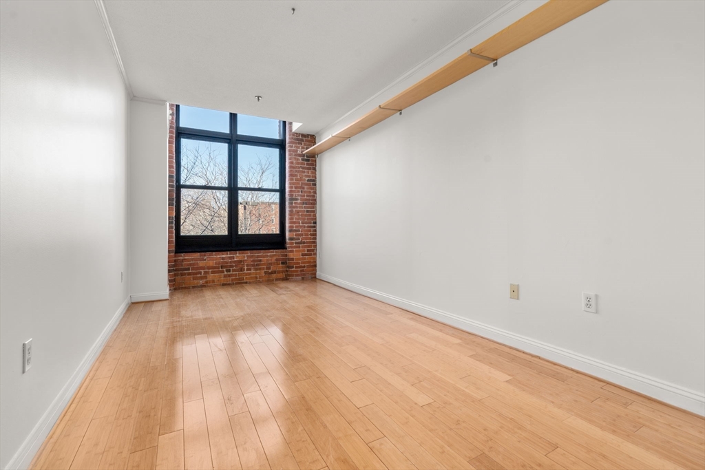 150 Orleans St. # 203