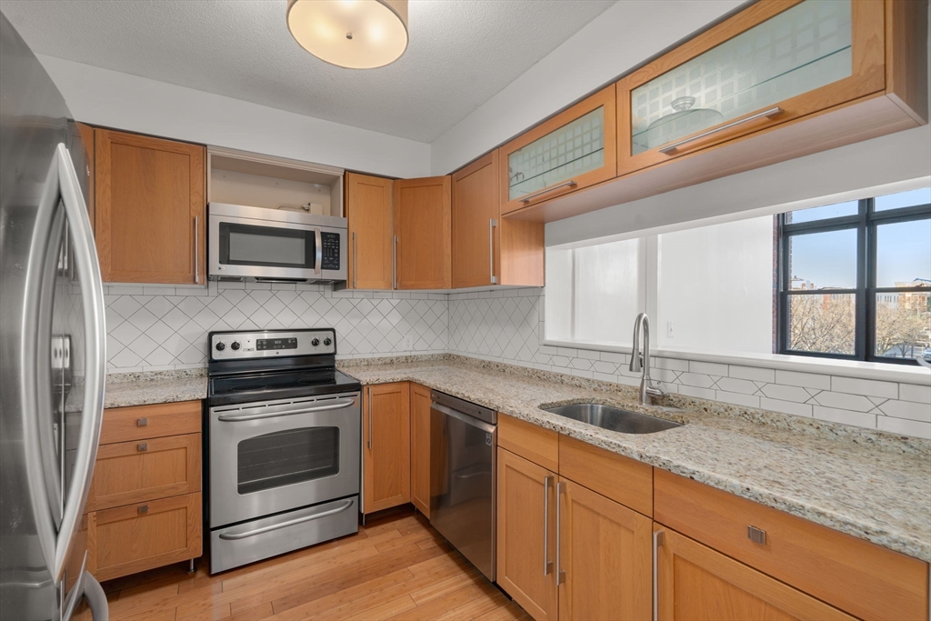 150 Orleans St. # 203