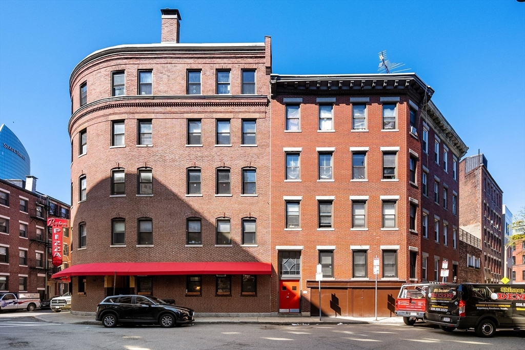 76-78 N Margin St # 4