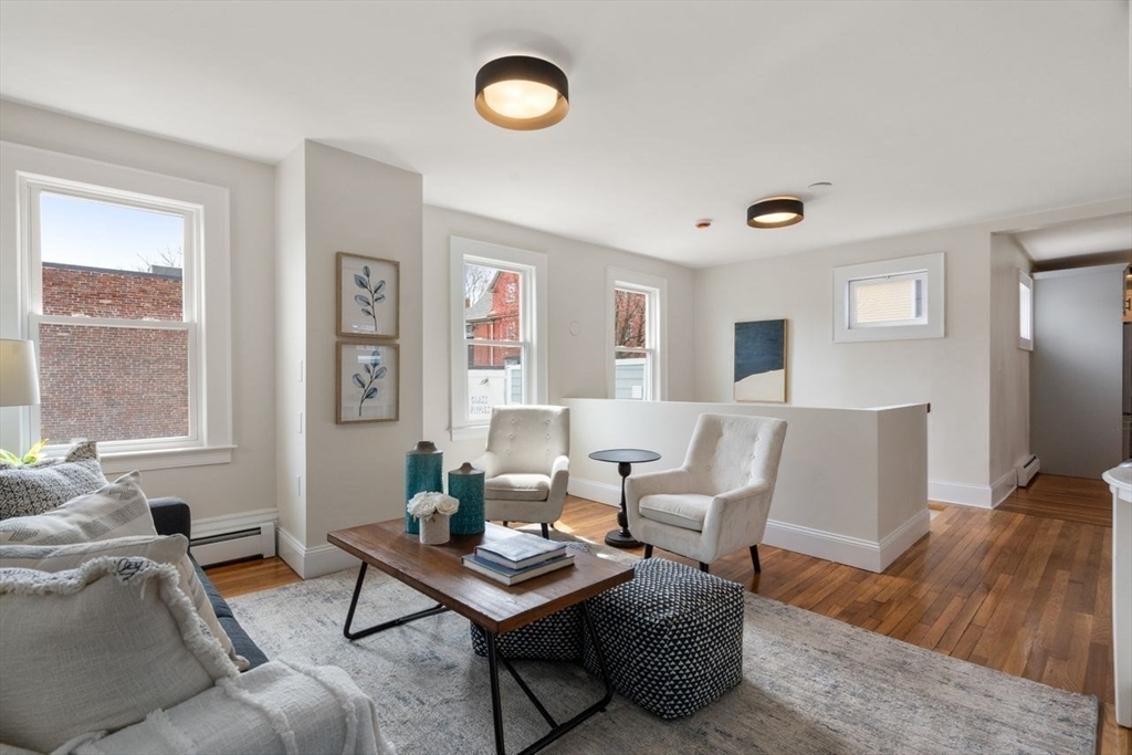 202 Elm St. North # 1