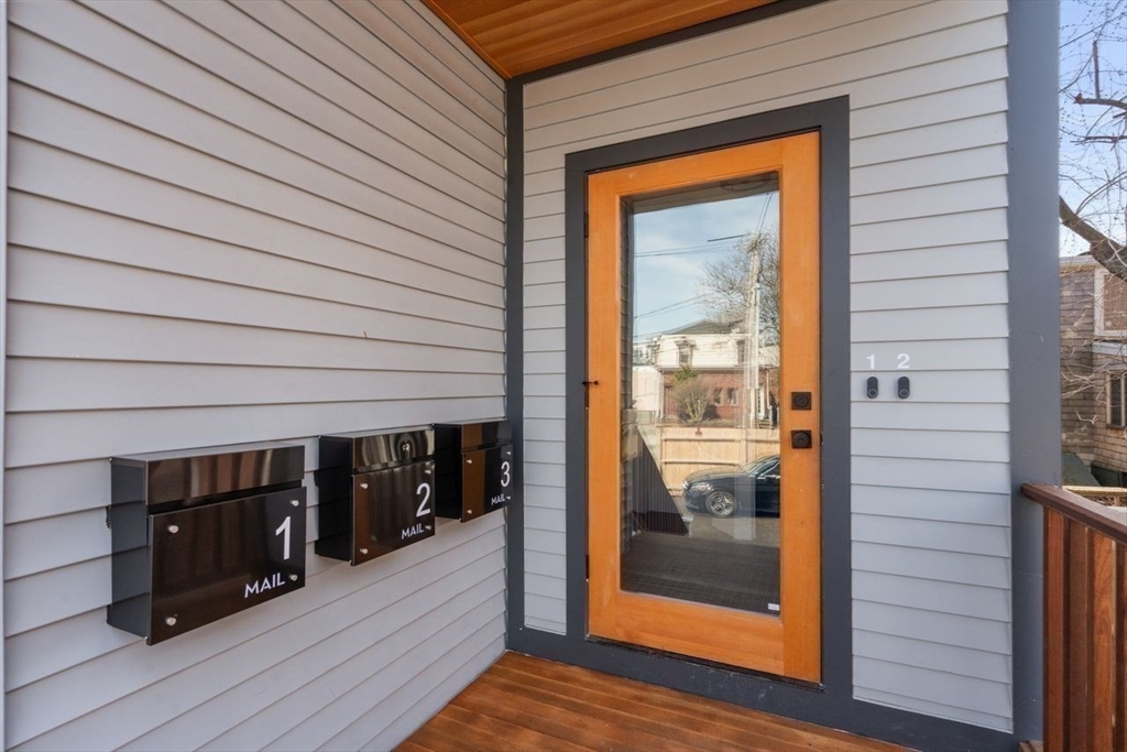 202 Elm St. North # 1