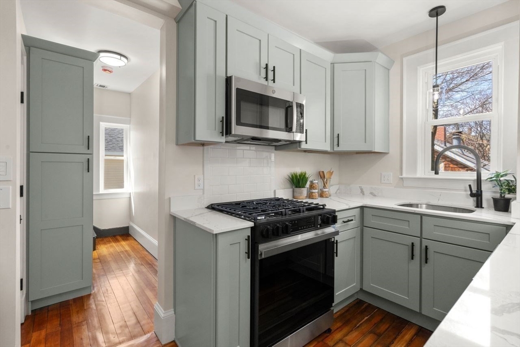 202 Elm St. North # 2