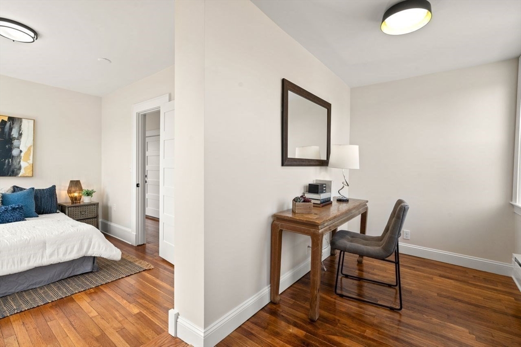 202 Elm St. North # 2