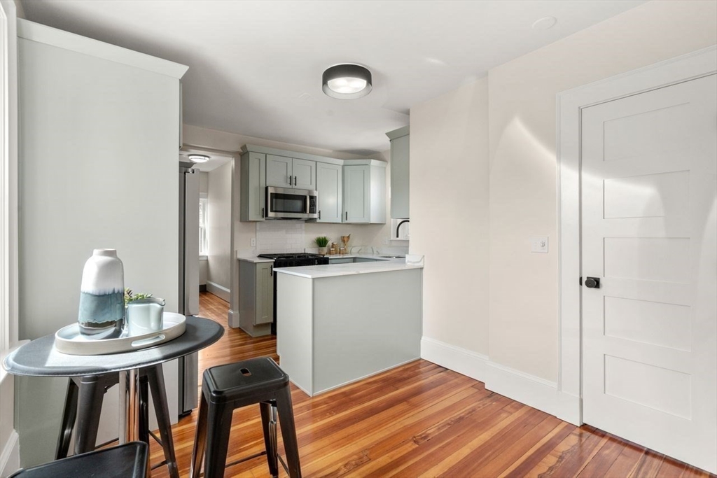 202 Elm St. North # 2
