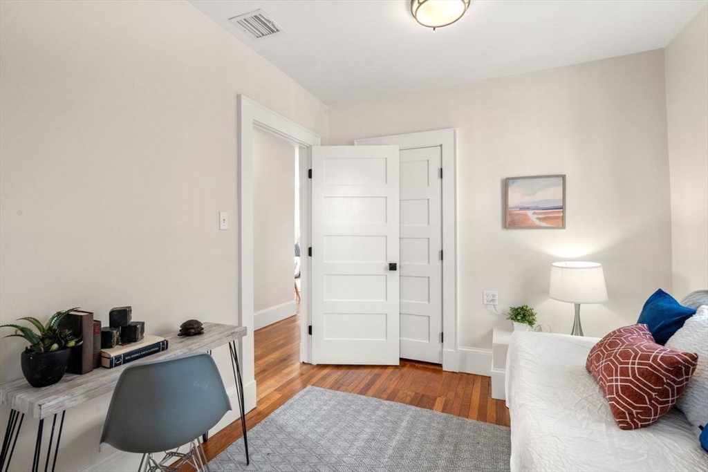 202 Elm St. North # 2