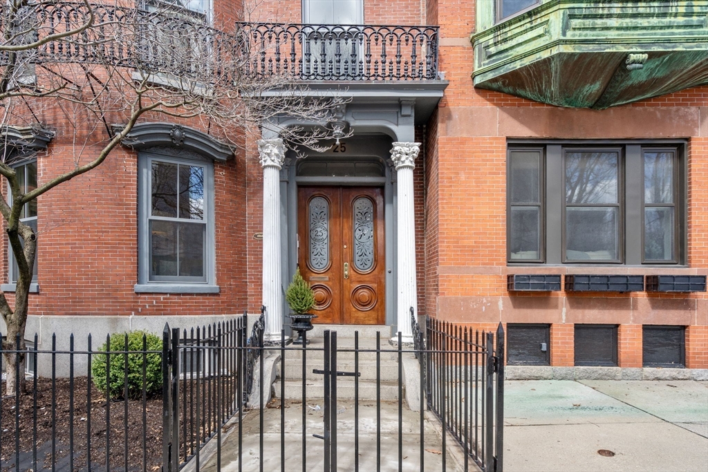 25 Monument Square # 1