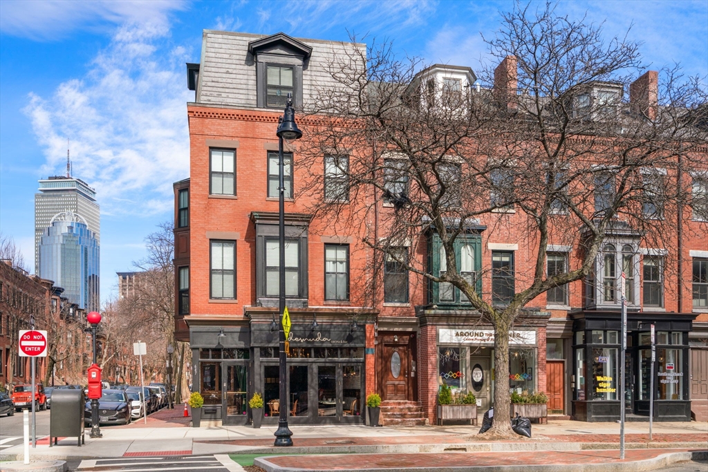 645 Tremont St # 2