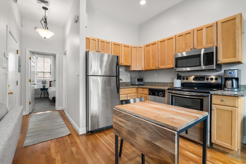645 Tremont St # 2