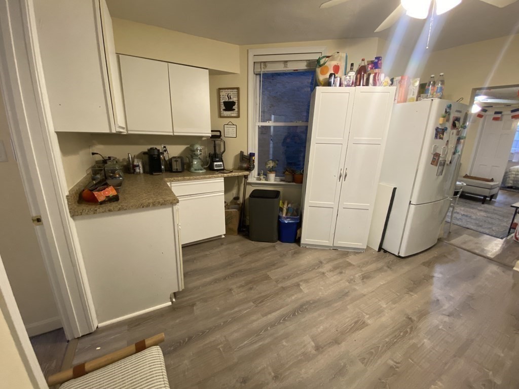 14 Cleveland Pl # 2