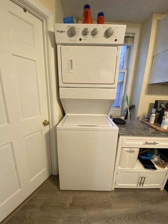 14 Cleveland Pl # 2