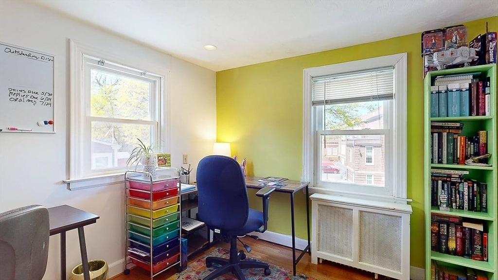 6 Zenith Dr