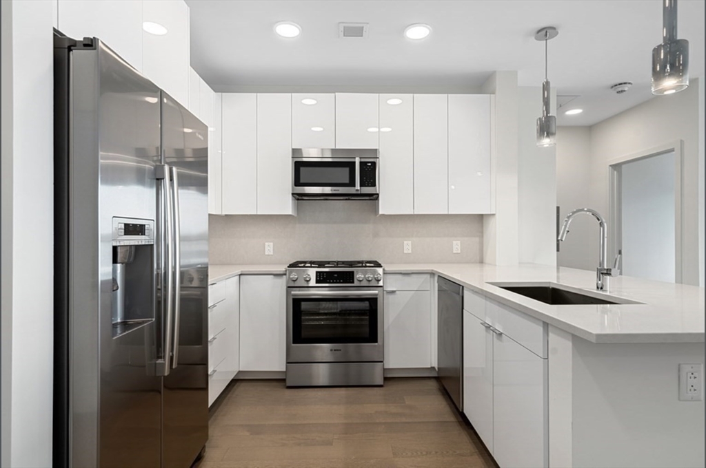 45 Lewis Street # 312A