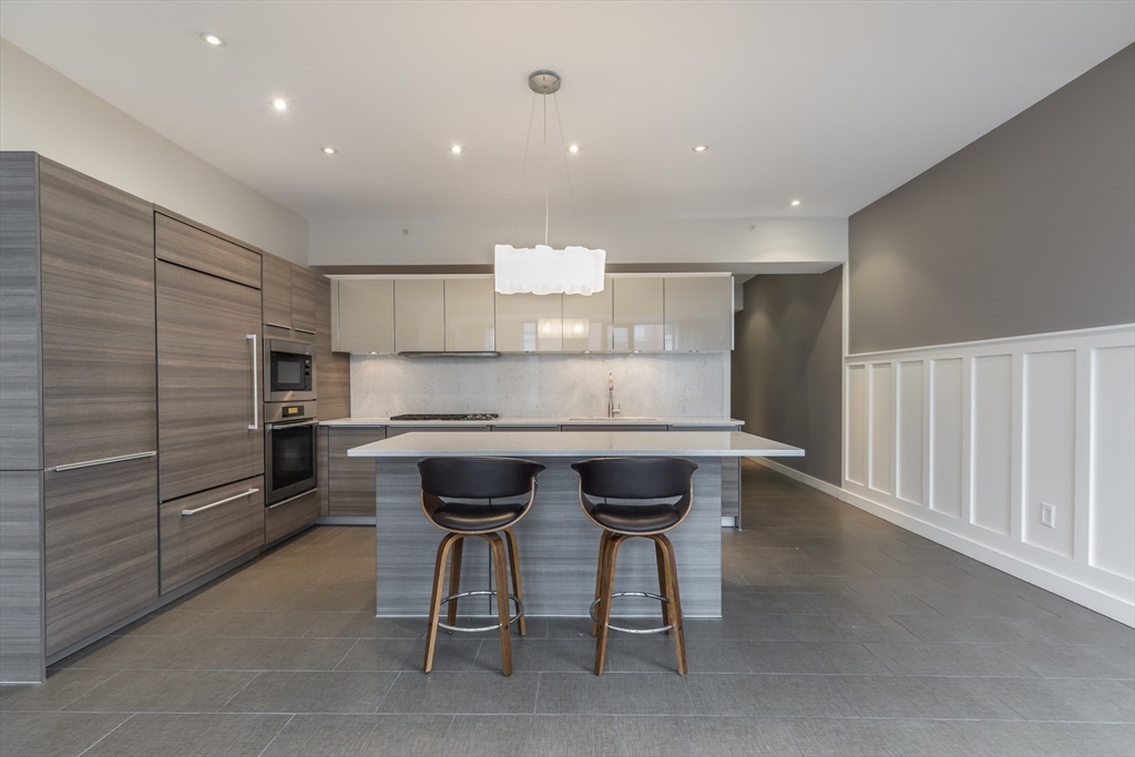 1313 Washington Street # 411