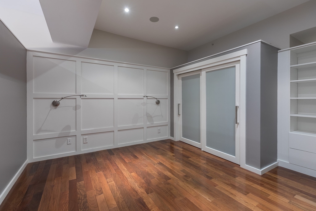 1313 Washington Street # 411