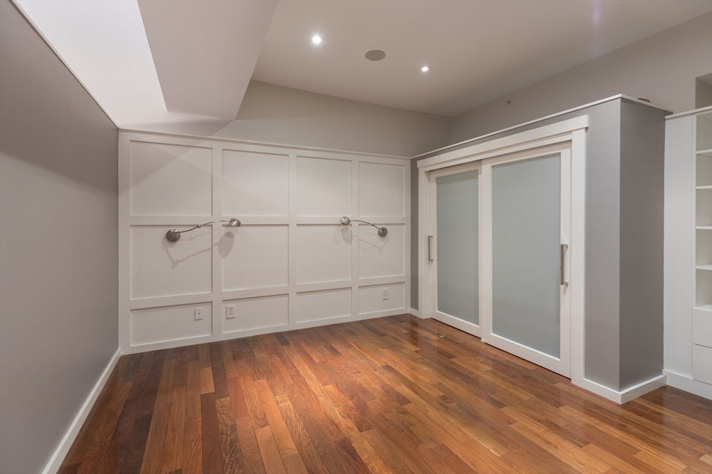 1313 Washington Street # 411