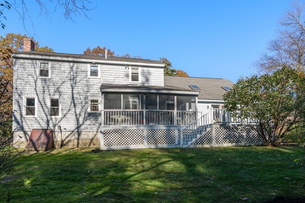 330 Pelham Rd