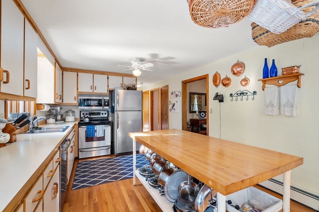 330 Pelham Rd