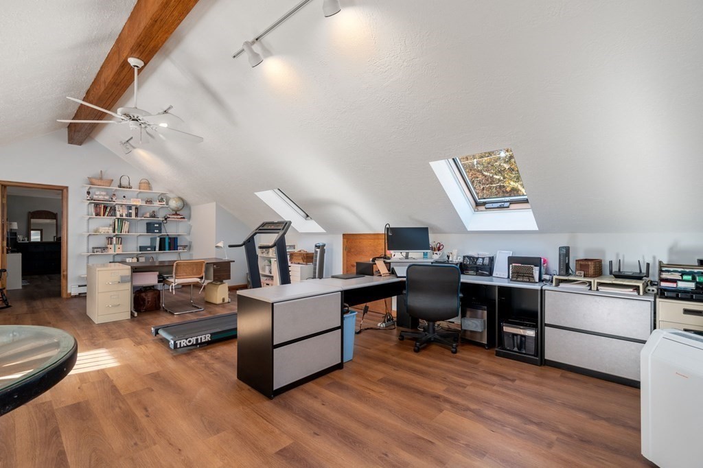 330 Pelham Rd