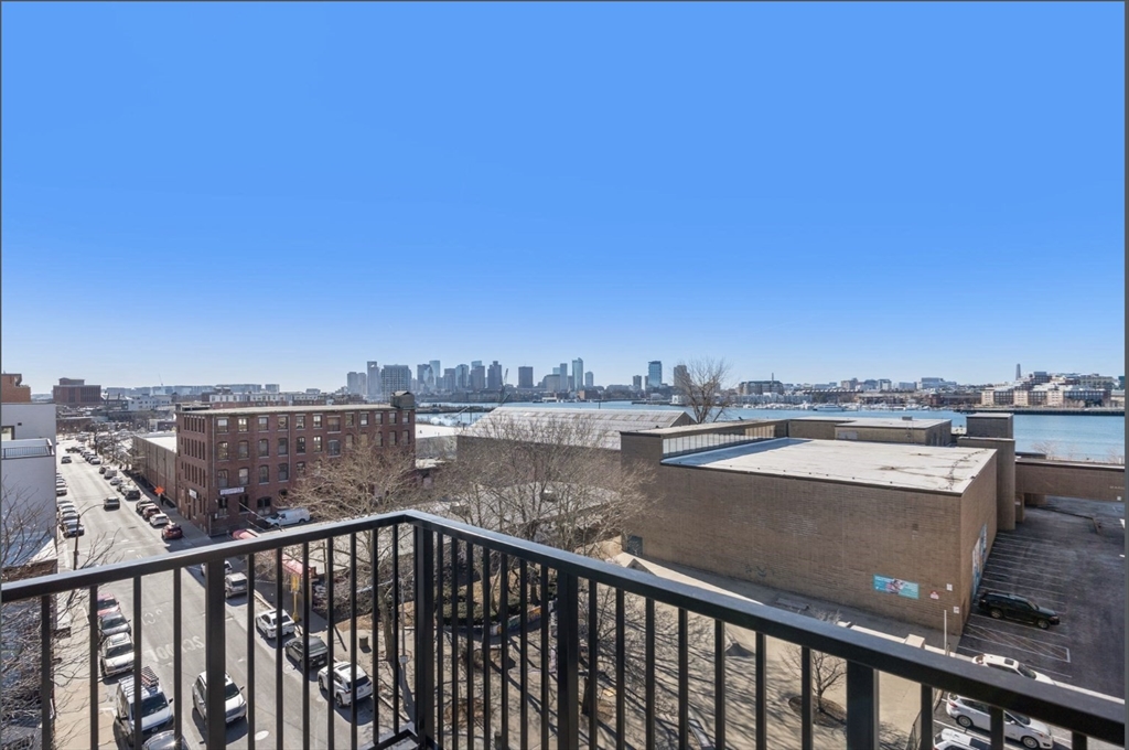301 Border St. # 608