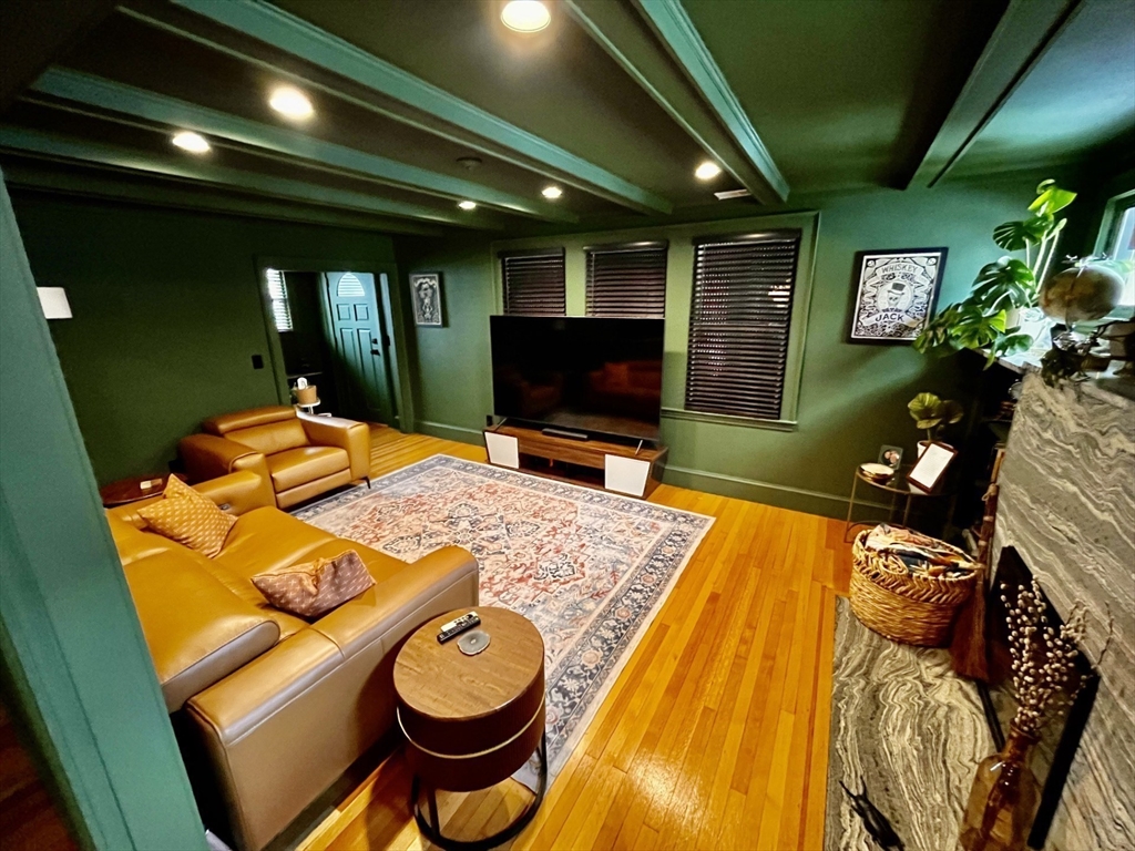 509 Pleasant Street