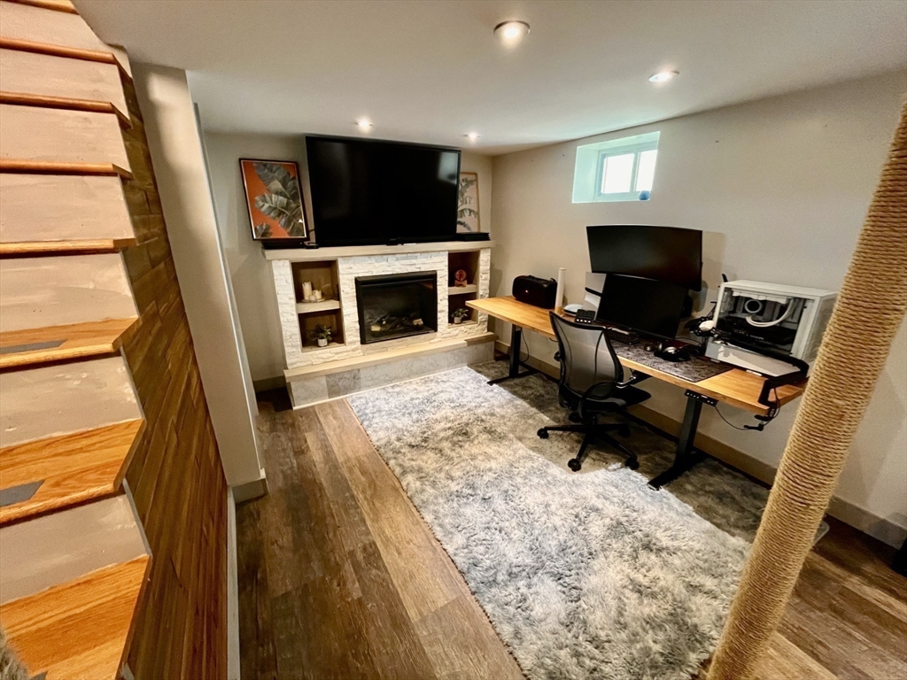 509 Pleasant Street