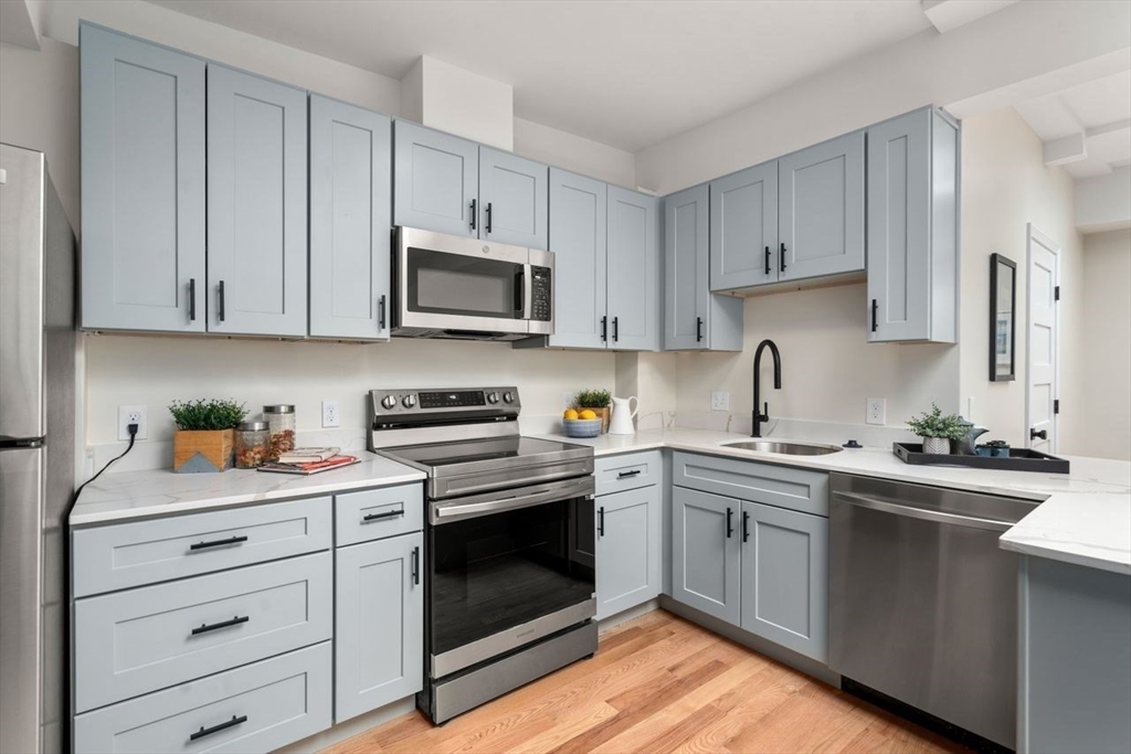 202 Elm St. North # 3