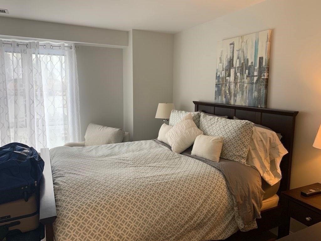 197 8th St Unit: PH03