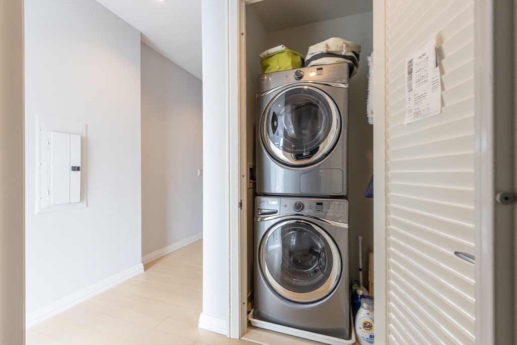 1 Franklin Street # 3510