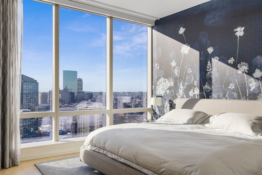 1 Franklin Street # 3510