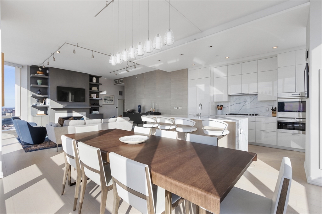 1 Franklin Street # 3510