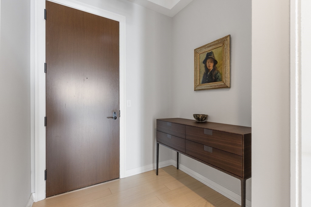 1 Franklin Street # 3510